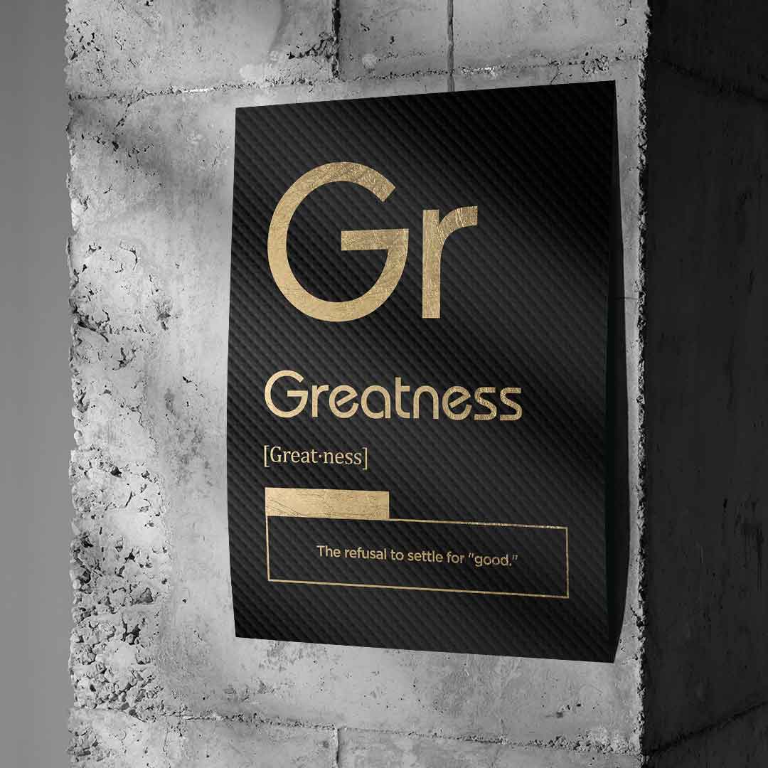 DOTCOMCANVAS® Greatness (Gr) Poster Version Schwarz – Wand-Mockup