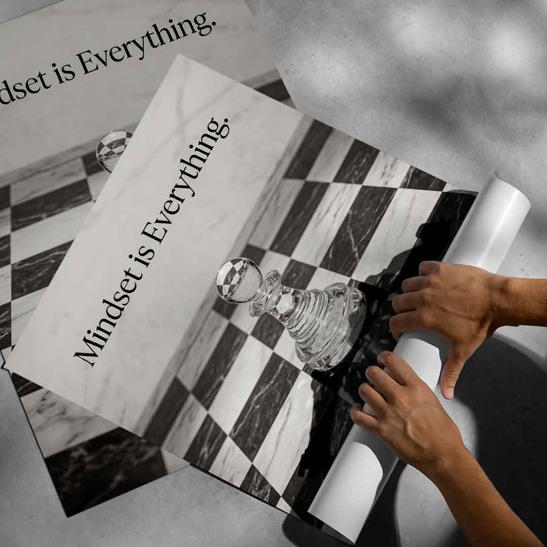DOTCOMCANVAS Mindset is Everything Poster aufgerollt