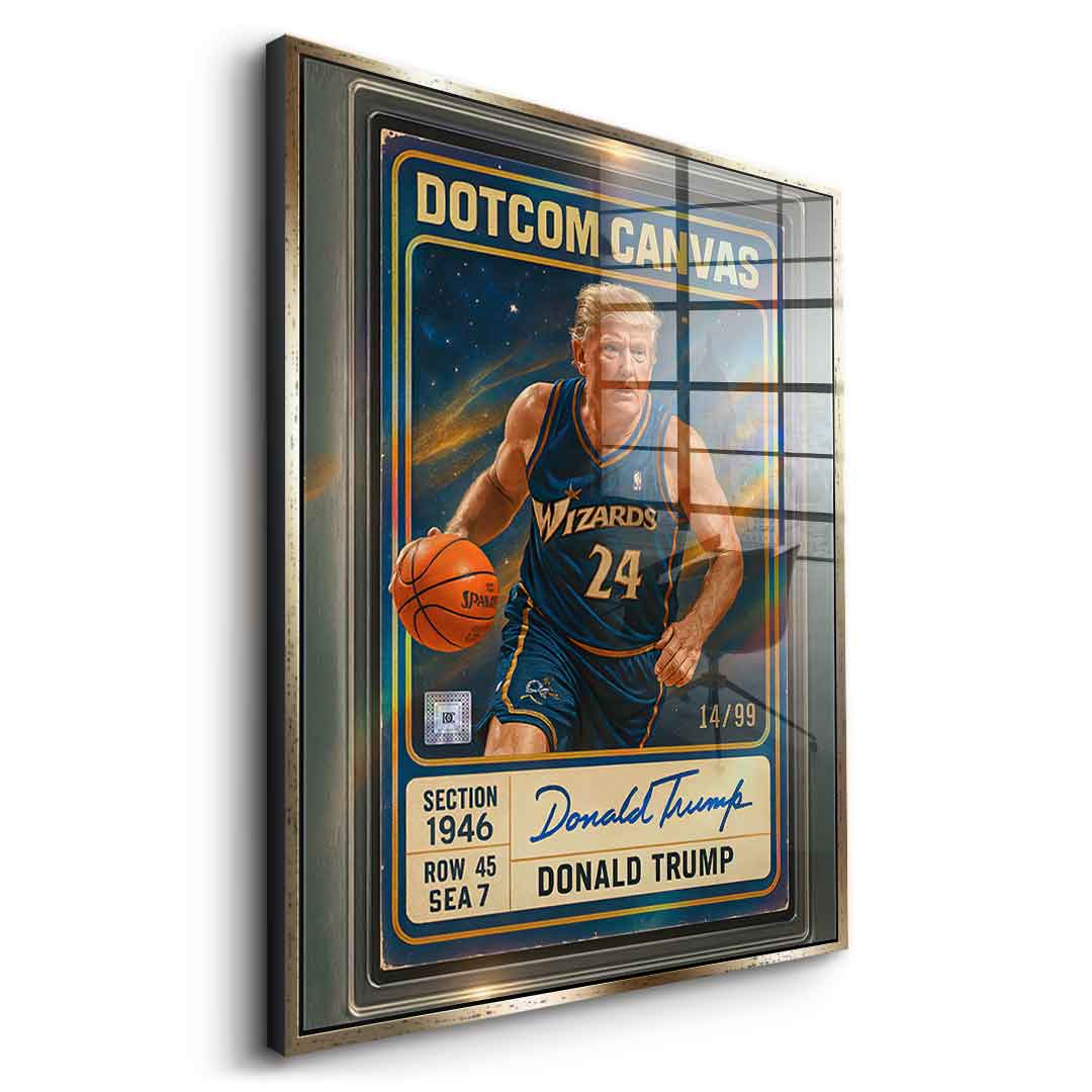 DOTCOMCANVAS Donald Trump Basketball Card Acrylglasbild - Silberner Rahmen Seitenansicht