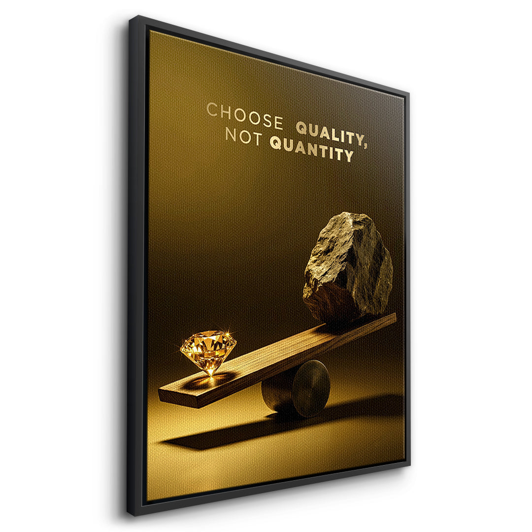 Seitenansicht des Leinwandbilds Choose Quality Gold Edition im schwarzen Rahmen