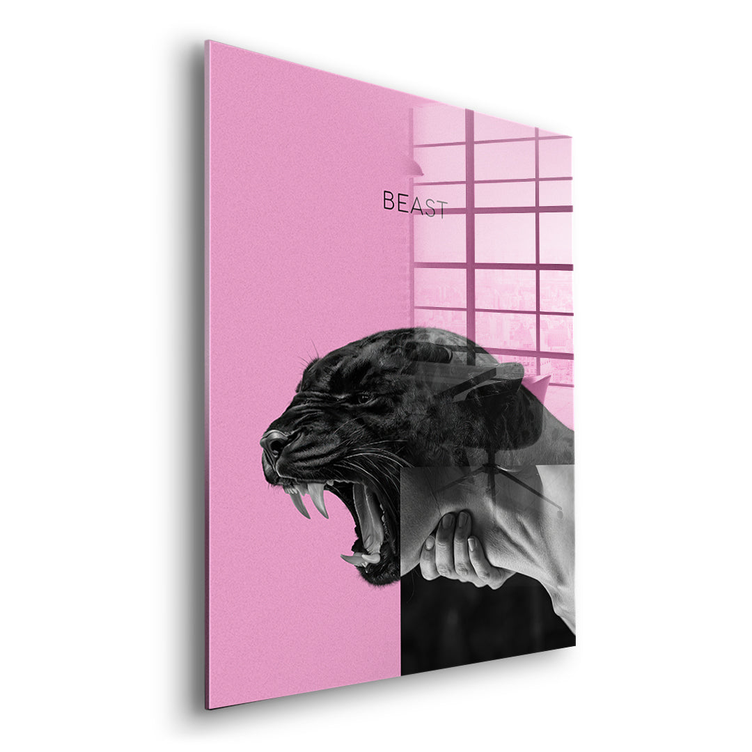 Seitenansicht des Acrylglasbilds Beast Pink ohne Rahmen