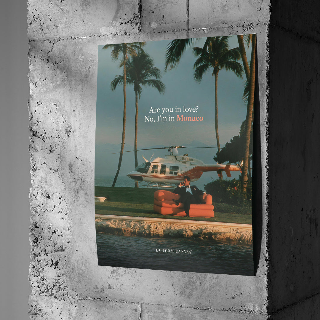 Poster I'm In Monaco an einer Betonwand