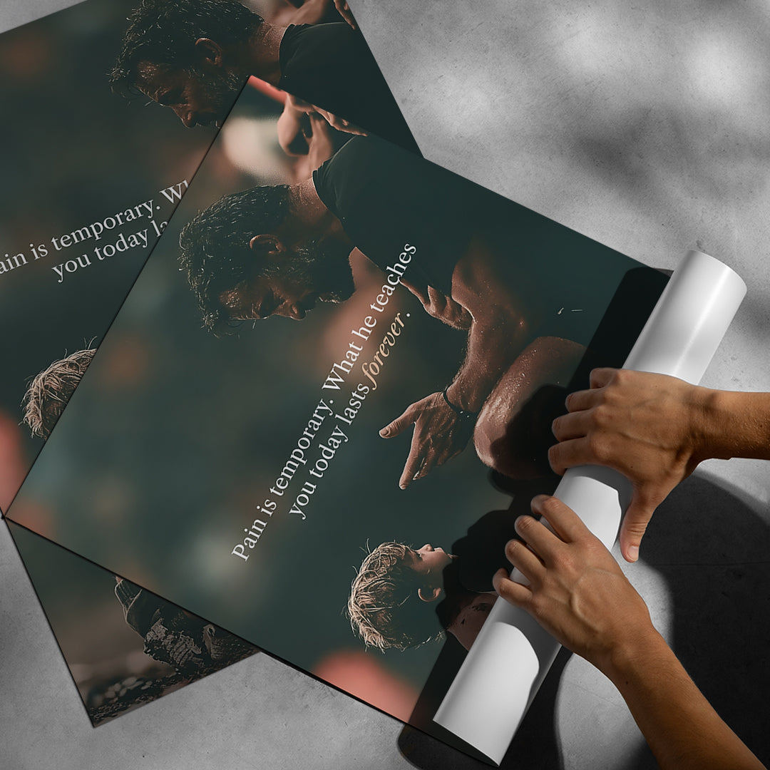 Aufgerolltes Poster Pain Is Temporary