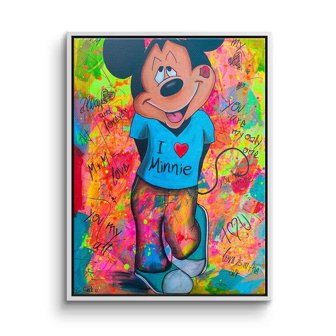 Mickey Loves Minni