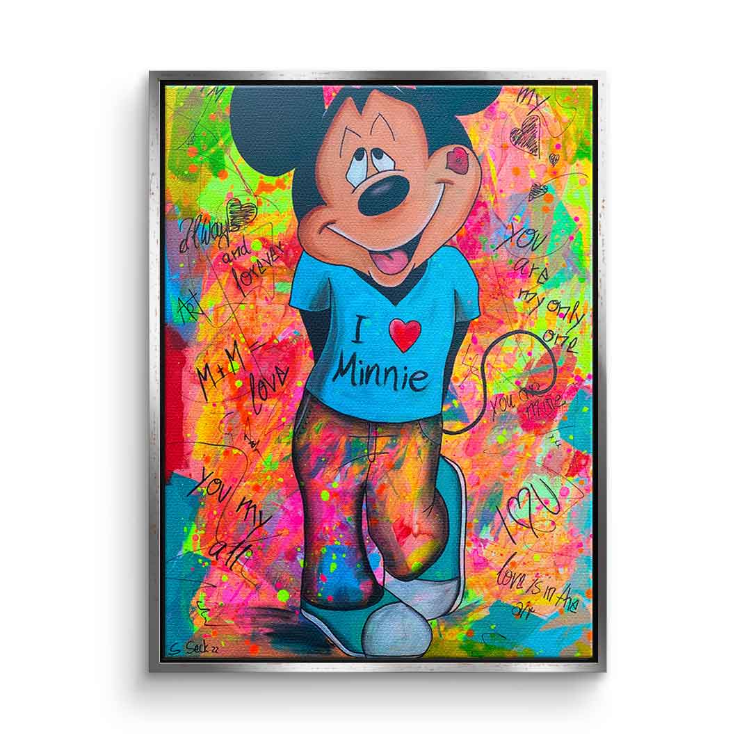 Mickey Loves Minni