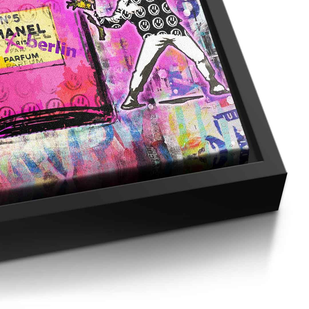 Snoopy meets Chanel