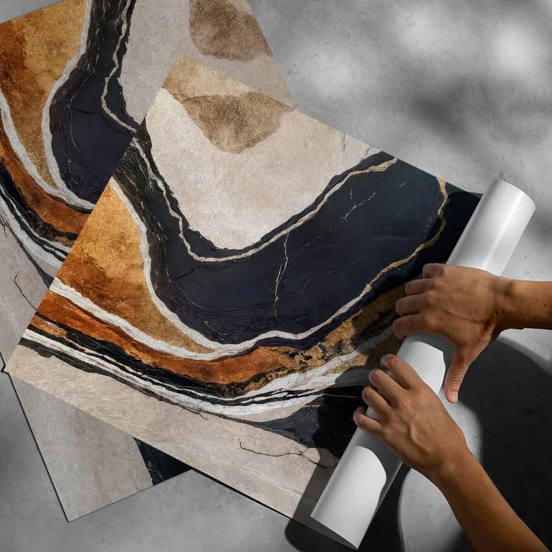 Faktura ziemi w czerni i złocie – plakat