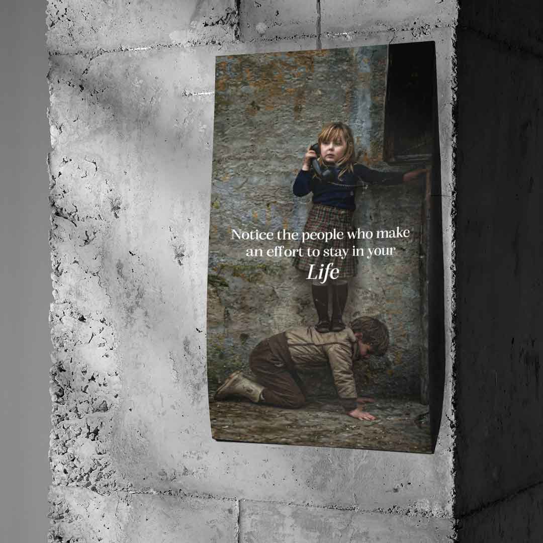 Steadfast Support Poster Color Beton Wall