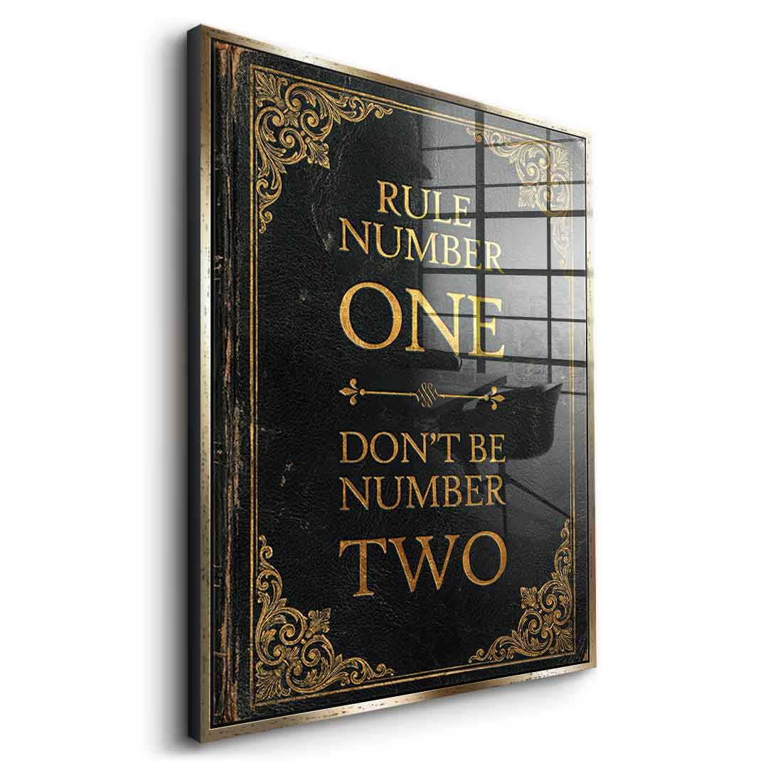 DOTCOMCANVAS® Rule Number One Acrylglasbild – Seitenansicht silberner Rahmen
