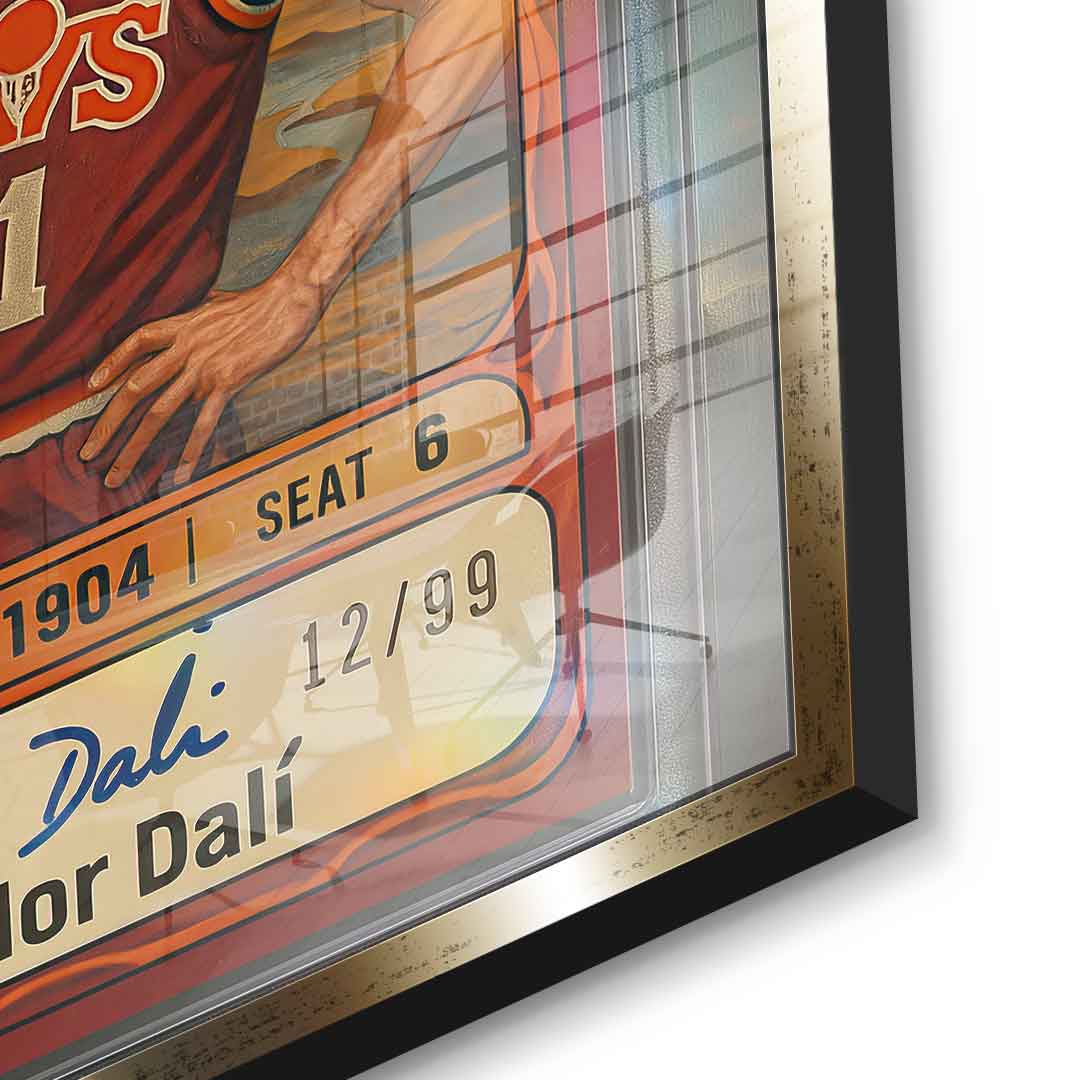 DOTCOMCANVAS® Salvador Dali Basketball Card Acrylglasbild – Detailaufnahme silberner Rahmen