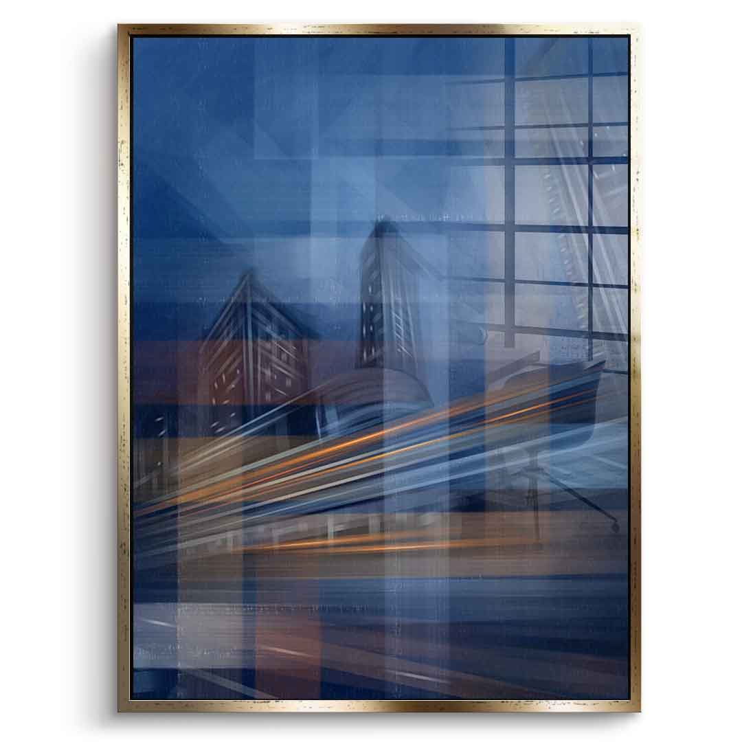 Moving City Glass - Acrylglasbild Goldener Rahmen