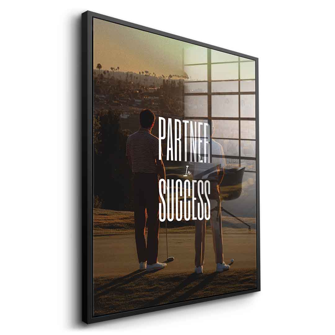 DOTCOMCANVAS Partner in Success Acrylglasbild Schwarzer Rahmen Seitenansicht