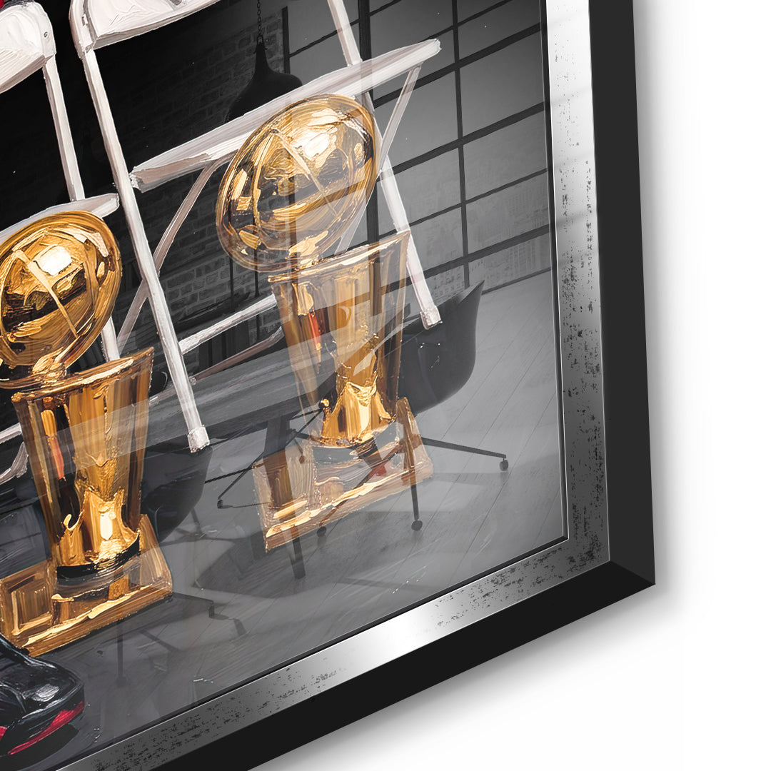 detail silver frame